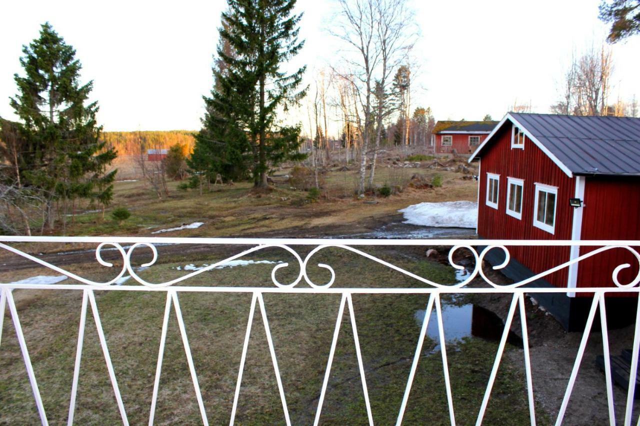 Ett Hus Med 3 Sovrum Med Supersnabba Internet Fiberanslutningen 1000Mb-100Mb I Hoeg, 7 Minuter Fran Hudiksvall Exterior foto